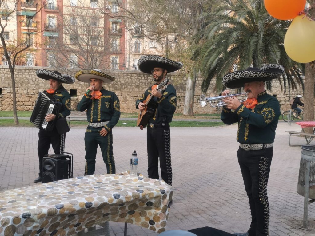 Quienes somos mariachis los gallos mariachis en Valencia